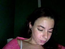 Hitsige webcam vrouw toont der behamaat B borstpartij voor de cam