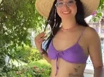 Genieten van de zon buiten