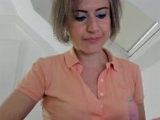Live webcam babe showt der cup maat B tieten achter de sexchat