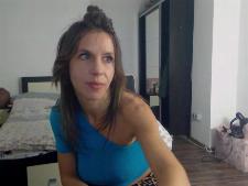 De Arabische webcamdame SandraSens tijdens een van haar camseks spektakels
