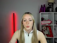 EvelynBlond 183