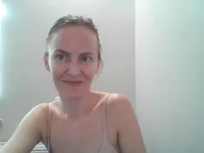 AnnaLovely 180