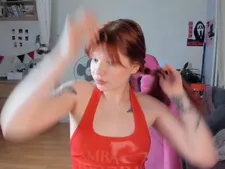 Petitelia 57